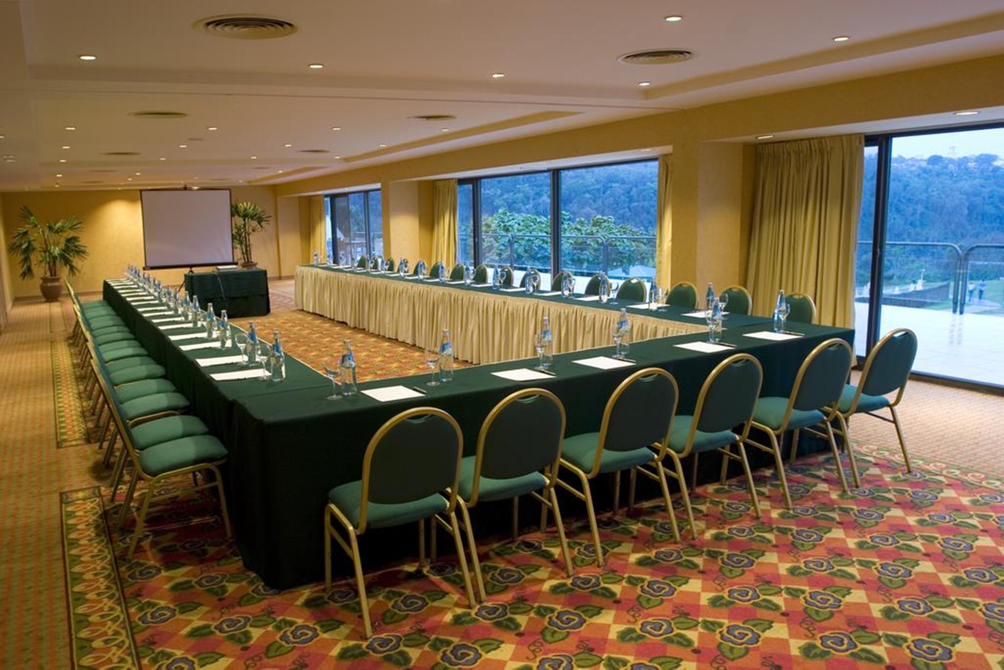 Hotel Gran Melia Iguazu Puerto Iguazú Exteriér fotografie U-shaped table