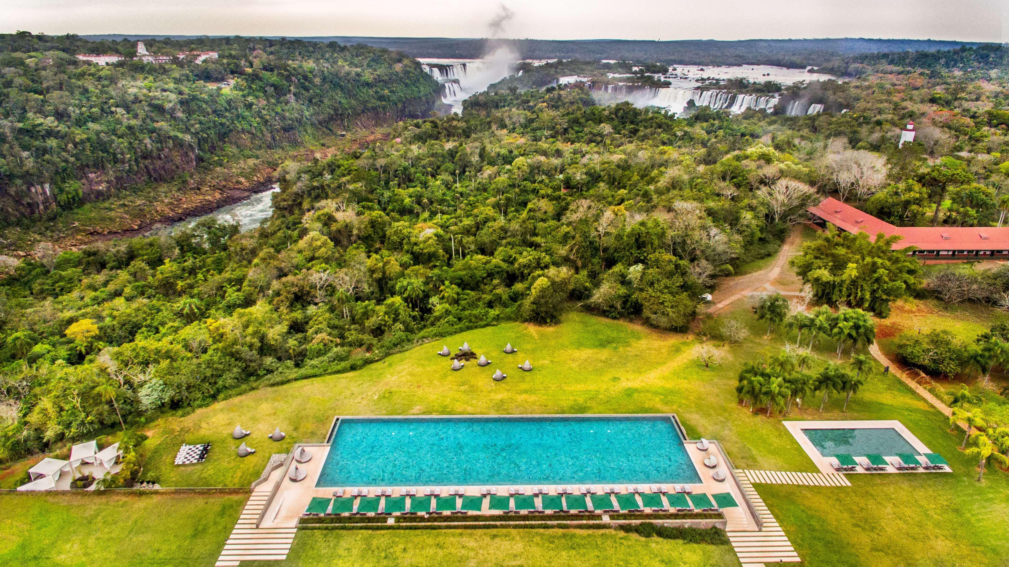 Hotel Gran Melia Iguazu Puerto Iguazú Exteriér fotografie Aerial view of the resort