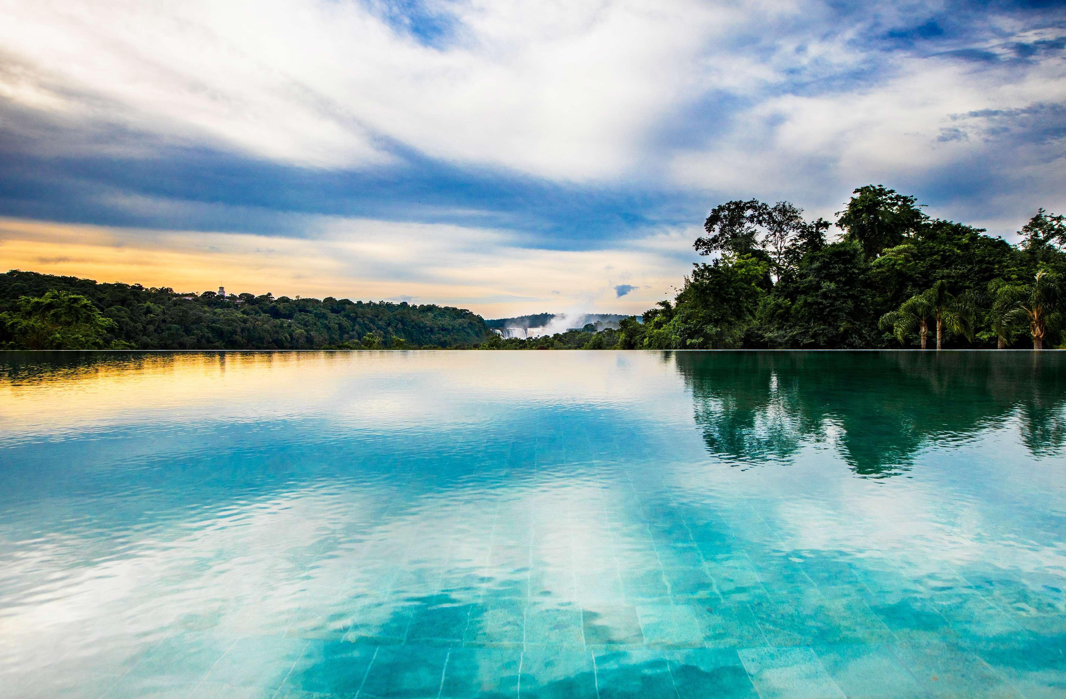 Hotel Gran Melia Iguazu Puerto Iguazú Exteriér fotografie The Blue Lagoon