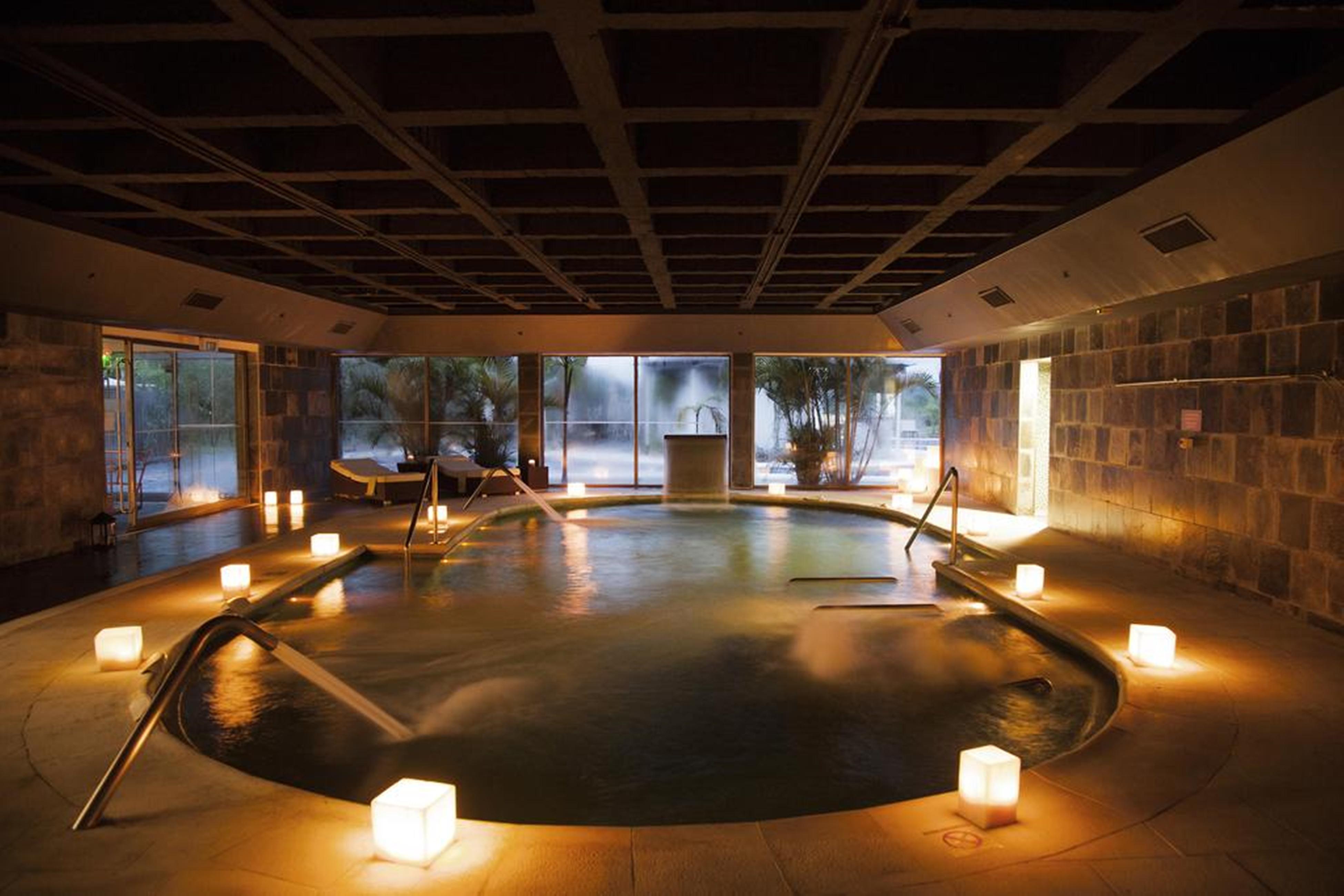 Hotel Gran Melia Iguazu Puerto Iguazú Exteriér fotografie A modern onsen in Tokyo